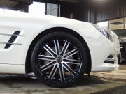 メルセデスベンツ&nbsp;SLクラス&nbsp;SL550 R231 正規ディーラー車 左ハンドル 社外20inアルミ マジックスカイルーフ レーダーセーフティPKG&nbsp;中古車