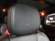 ポルシェ マカン 正規ディーラー車 ワンオーナー 右ハンドル PDK  ツートンレザーインテリア エントリードライブ アダプティブクルーズコントロール レーンキープアシスト PCM 純正18inアルミ 中古車