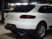 ポルシェ マカン 正規ディーラー車 ワンオーナー 右ハンドル PDK  ツートンレザーインテリア エントリードライブ アダプティブクルーズコントロール レーンキープアシスト PCM 純正18inアルミ 中古車