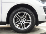 ポルシェ マカン 正規ディーラー車 ワンオーナー 右ハンドル PDK  ツートンレザーインテリア エントリードライブ アダプティブクルーズコントロール レーンキープアシスト PCM 純正18inアルミ 中古車