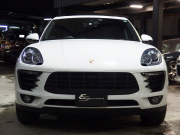 ポルシェ マカン 正規ディーラー車 ワンオーナー 右ハンドル PDK  ツートンレザーインテリア エントリードライブ アダプティブクルーズコントロール レーンキープアシスト PCM 純正18inアルミ 中古車