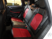 ポルシェ マカン 正規ディーラー車 ワンオーナー 右ハンドル PDK  ツートンレザーインテリア エントリードライブ アダプティブクルーズコントロール レーンキープアシスト PCM 純正18inアルミ 中古車