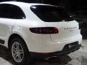 ポルシェ マカン 正規ディーラー車 ワンオーナー 右ハンドル PDK  ツートンレザーインテリア エントリードライブ アダプティブクルーズコントロール レーンキープアシスト PCM 純正18inアルミ 中古車