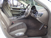 ポルシェ&nbsp;パナメーラ&nbsp;正規ディーラー車 後期モデル PDK ワンオーナー EUR-GTカスタム  エントリドライブ ナチュラルレザーインテリア シートベンチレーション&nbsp;中古車