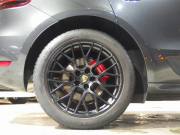 ポルシェ マカン GTS  正規ディーラー車 スポーツエキゾースト スポーツクロノPKG 20インチRSスパイダーデザインホイール 中古車