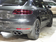 ポルシェ マカン GTS  正規ディーラー車 スポーツエキゾースト スポーツクロノPKG 20インチRSスパイダーデザインホイール 中古車