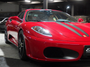 フェラーリ&nbsp;F430&nbsp;正規ディーラー車 F1 左ハンドル 19inアルミ 社外リアウィング カーボンインテリアパネル ベージュレザーシート シートヒーター&nbsp;中古車