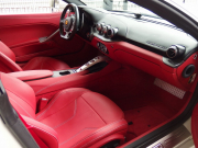 フェラーリ F12ベルリネッタ 正規ディーラー車 左ハンドル  20インチアルミ フロントリフティング カーボンエンジンフード カーボンブレーキ 中古車