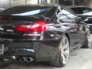 BMW Mシリーズ M6 正規ディーラー車 右ハンドル 20inアルミホイール カーボンファイバールーフ カーボンインテリア LEDヘッドライト HDDナビ 中古車