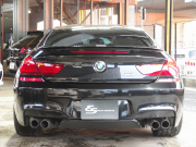 BMW Mシリーズ M6 正規ディーラー車 右ハンドル 20inアルミホイール カーボンファイバールーフ カーボンインテリア LEDヘッドライト HDDナビ 中古車