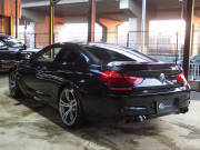 BMW Mシリーズ M6 正規ディーラー車 右ハンドル 20inアルミホイール カーボンファイバールーフ カーボンインテリア LEDヘッドライト HDDナビ 中古車