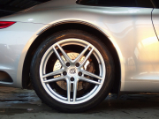 ポルシェ 911(Type991) カレラ PDK 後期モデル 正規ディーラー車 ワンオーナー 右ハンドル 純正19inアルミ スポーツデザインステアリング パドルシフト  PASM 中古車