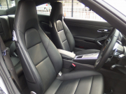 ポルシェ 911(Type991) カレラ PDK 後期モデル 正規ディーラー車 ワンオーナー 右ハンドル 純正19inアルミ スポーツデザインステアリング パドルシフト  PASM 中古車