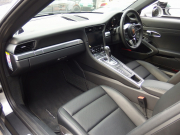 ポルシェ 911(Type991) カレラ PDK 後期モデル 正規ディーラー車 ワンオーナー 右ハンドル 純正19inアルミ スポーツデザインステアリング パドルシフト  PASM 中古車