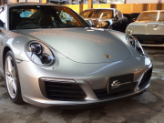ポルシェ 911(Type991) カレラ PDK 後期モデル 正規ディーラー車 ワンオーナー 右ハンドル 純正19inアルミ スポーツデザインステアリング パドルシフト  PASM 中古車
