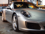 ポルシェ 911(Type991) カレラ PDK 後期モデル 正規ディーラー車 ワンオーナー 右ハンドル 純正19inアルミ スポーツデザインステアリング パドルシフト  PASM 中古車