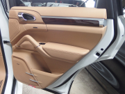 ポルシェ カイエン V6 左ハンドル EUR-GTエアロ サンルーフ シートヒーター BOSE 中古車