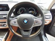 BMW 7シリーズ 740i 正規ディーラー車 プラスパッケージ ドライビングアシスタントプラス ハーマンカードン ブラウンレザー シートヒーター シートベンチレーション 中古車