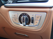 BMW 7シリーズ 740i 正規ディーラー車 プラスパッケージ ドライビングアシスタントプラス ハーマンカードン ブラウンレザー シートヒーター シートベンチレーション 中古車