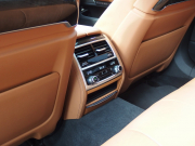 BMW 7シリーズ 740i 正規ディーラー車 プラスパッケージ ドライビングアシスタントプラス ハーマンカードン ブラウンレザー シートヒーター シートベンチレーション 中古車