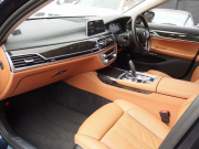 BMW 7シリーズ 740i 正規ディーラー車 プラスパッケージ ドライビングアシスタントプラス ハーマンカードン ブラウンレザー シートヒーター シートベンチレーション 中古車