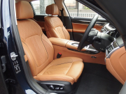 BMW 7シリーズ 740i 正規ディーラー車 プラスパッケージ ドライビングアシスタントプラス ハーマンカードン ブラウンレザー シートヒーター シートベンチレーション 中古車