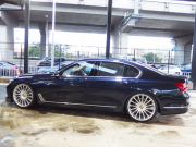 BMW 7シリーズ 740i 正規ディーラー車 プラスパッケージ ドライビングアシスタントプラス ハーマンカードン ブラウンレザー シートヒーター シートベンチレーション 中古車