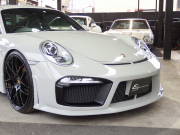 ポルシェ&nbsp;911(Type991)&nbsp;カレラ 右ハンドル  スポクロPKG EUR-GTエアロ ES8-22inアルミ ESダウンサス レザーインテリア サンルーフ スポーツシート&nbsp;中古車