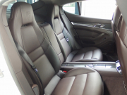 ポルシェ&nbsp;パナメーラ&nbsp;4エディション  PDK 正規ディーラー車 右ハンドル ES9-22inアルミ ダウンサス PASM サンルーフ レザーインテリア スポーツエグゾースト&nbsp;中古車