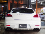 ポルシェ&nbsp;パナメーラ&nbsp;4エディション  PDK 正規ディーラー車 右ハンドル ES9-22inアルミ ダウンサス PASM サンルーフ レザーインテリア スポーツエグゾースト&nbsp;中古車