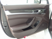 ポルシェ&nbsp;パナメーラ&nbsp;4エディション  PDK 正規ディーラー車 右ハンドル ES9-22inアルミ ダウンサス PASM サンルーフ レザーインテリア スポーツエグゾースト&nbsp;中古車