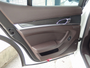 ポルシェ&nbsp;パナメーラ&nbsp;4エディション  PDK 正規ディーラー車 右ハンドル ES9-22inアルミ ダウンサス PASM サンルーフ レザーインテリア スポーツエグゾースト&nbsp;中古車