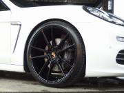 ポルシェ&nbsp;パナメーラ&nbsp;4エディション  PDK 正規ディーラー車 右ハンドル ES9-22inアルミ ダウンサス PASM サンルーフ レザーインテリア スポーツエグゾースト&nbsp;中古車