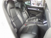 ポルシェ パナメーラ 4S 正規ディーラー車 左ハンドル EUR-GTエアロ ES9-22AW エアサス PASM スポーツエキゾースト オールペイント 中古車