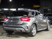 メルセデスベンツ GLA 180 中古車