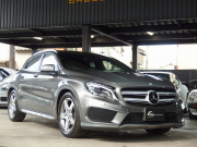 メルセデスベンツ GLA 180 中古車