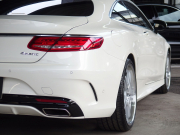 メルセデスベンツ Sクラス クーペ S550 4マチック AMGライン レザーエクスクルーシブPKG スワロフスキークリスタルPKG パノラミックルーフ 社外22inアルミ 中古車