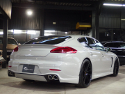 ポルシェ パナメーラ 正規ディーラー車 右ハンドル PDK  後期モデル  EUR-GTエアロ ES9-22inアルミ ESダウンサス PASM  クルコン シートヒーター 中古車