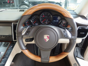 ポルシェ パナメーラ 正規ディーラー車 右ハンドル PDK  後期モデル  EUR-GTエアロ ES9-22inアルミ ESダウンサス PASM  クルコン シートヒーター 中古車