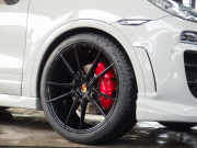 ポルシェ カイエン 正規ディーラー車 右ハンドル EUR-GT ES9-22inアルミ ESダウンサス ESスポーツマフラー 中古車