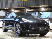 ポルシェ マカン ターボ 正規ディーラー車 スポーツクロノPKG エアサス 21inアルミ コンフォートメモリーPKG エントリドライブ 純正SDナビ 中古車