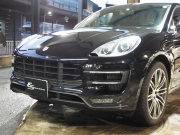 ポルシェ マカン ターボ 正規ディーラー車 スポーツクロノPKG エアサス 21inアルミ コンフォートメモリーPKG エントリドライブ 純正SDナビ 中古車