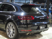 ポルシェ マカン ターボ 正規ディーラー車 スポーツクロノPKG エアサス 21inアルミ コンフォートメモリーPKG エントリドライブ 純正SDナビ 中古車