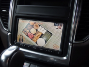 ポルシェ マカン ターボ 正規ディーラー車 スポーツクロノPKG エアサス 21inアルミ コンフォートメモリーPKG エントリドライブ 純正SDナビ 中古車