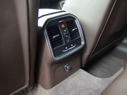 ポルシェ マカン ターボ 正規ディーラー車 スポーツクロノPKG エアサス 21inアルミ コンフォートメモリーPKG エントリドライブ 純正SDナビ 中古車