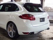 ポルシェ カイエン V6 3.6L 左H ESスポーツマフラー ESダウンサス 社外22inアルミ パノラミックルーフ パークトロニック シートヒーター 中古車