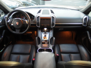 ポルシェ カイエン V6 3.6L 左H ESスポーツマフラー ESダウンサス 社外22inアルミ パノラミックルーフ パークトロニック シートヒーター 中古車