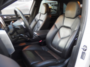 ポルシェ カイエン V6 3.6L 左H ESスポーツマフラー ESダウンサス 社外22inアルミ パノラミックルーフ パークトロニック シートヒーター 中古車