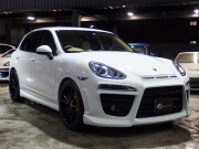 ポルシェ カイエン 正規ディーラー車 右ハンドル EUR-GTエアロ 22inアルミ クルーズコントロール シートヒーター 中古車