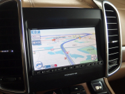 ポルシェ カイエン S　正規ディーラー車　左ハンドル　サンルーフ　社外22inアルミ　シートヒーター　純正HDDナビ 中古車